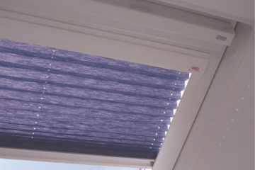 шторы плиссе на мансардные окна