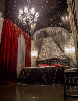 Покрывало и шторы для гостиниц