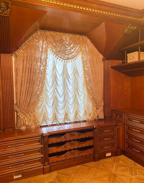 Шторы для прихожей